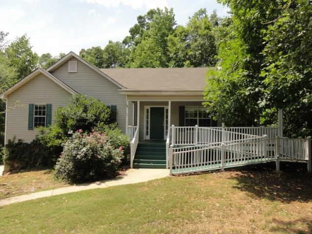 655 Robin Rd, Covington, GA 30016 photo 1