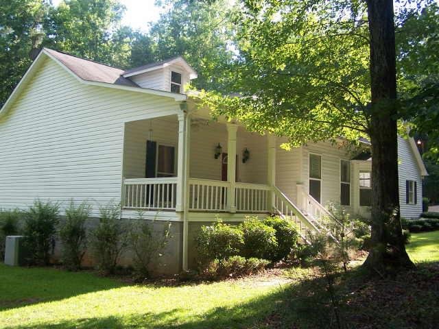 1389 Thrash Rd, Lagrange, GA 30241 photo 2