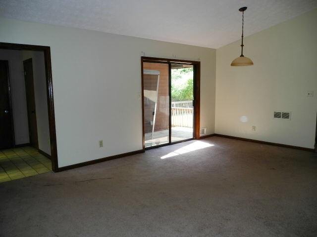 2138 Amish Ct, Morrow, GA 30260 photo 4