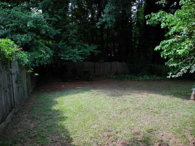2138 Amish Ct, Morrow, GA 30260 photo 13