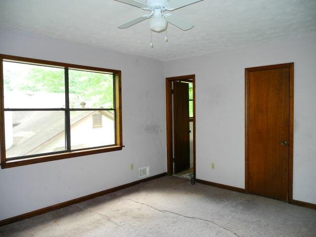 2138 Amish Ct, Morrow, GA 30260 photo 9