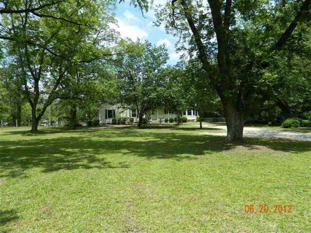 647 Old Milner Rd, Barnesville, GA 30204 photo 2