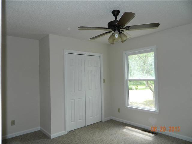 647 Old Milner Rd, Barnesville, GA 30204 photo 7