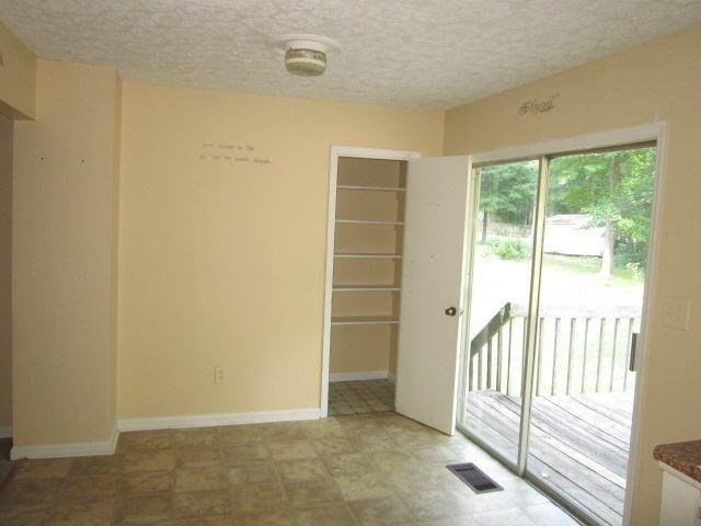 169 Caldwell Dr, Hampton, GA 30228 photo 6