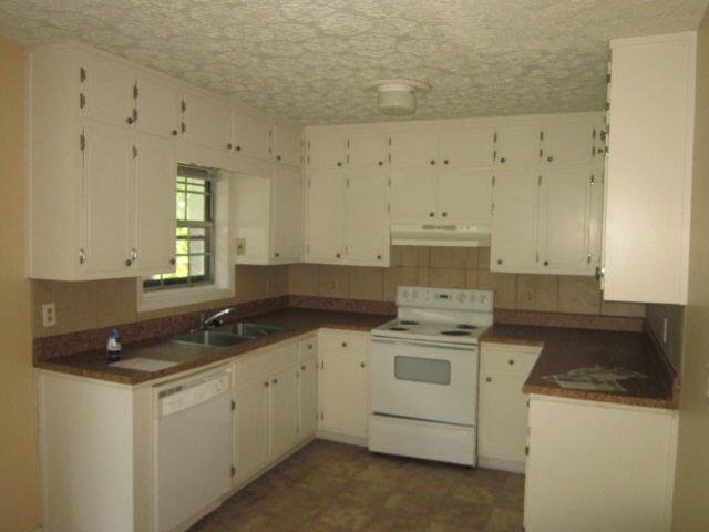 169 Caldwell Dr, Hampton, GA 30228 photo 8