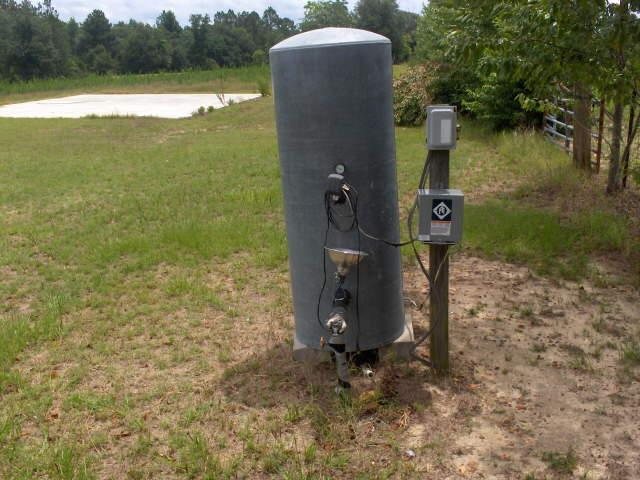 220 Brandy, Douglas, GA 31535 photo 4