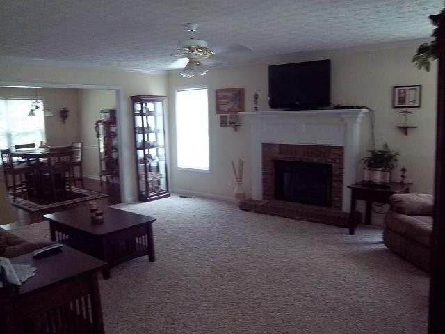 703 Michael Dr, Winder, GA 30680 photo 2
