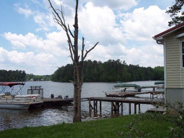 268 Marina Cir, Jackson, GA 30233 photo 2