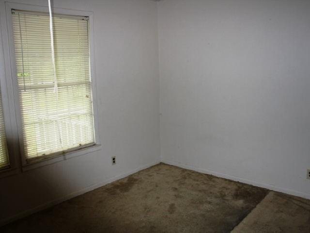 284 E Gordon, Lyons, GA 30436 photo 6