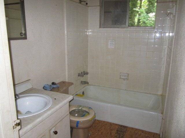  2046 Lanier Ter, Norcross, GA 30071 photo 8