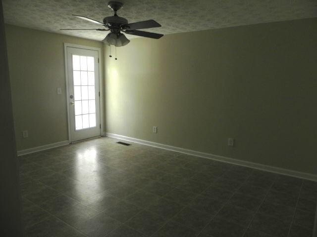 926 Walnut Dr, Monroe, GA 30655 photo 16