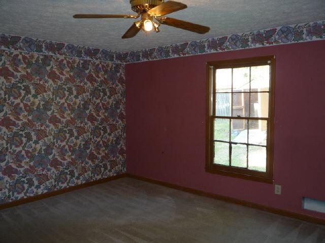 2172 Deville Ln, Gainesville, GA 30507 photo 2