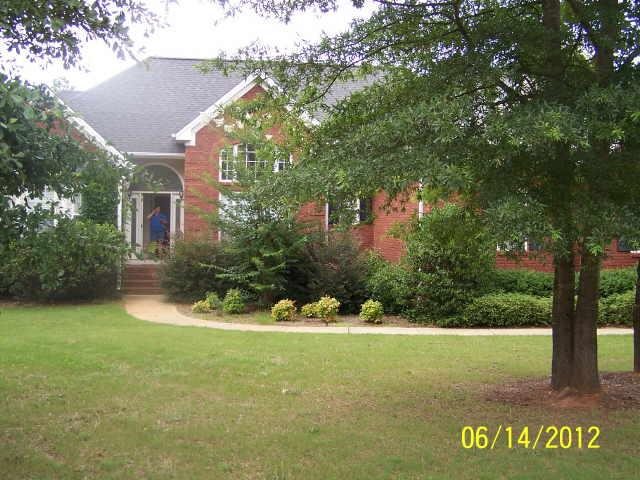 232 Willow Ridge Ln, Jackson, GA 30233 photo 1