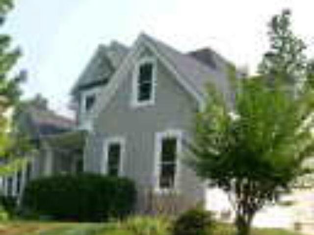 2035 Southers Cir, Suwanee, GA 30024 photo 1
