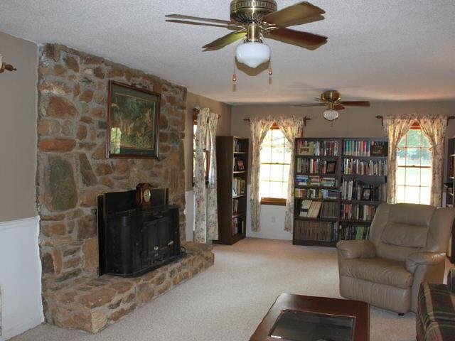 4181 Highway 320, Carnesville, GA 30521 photo 3