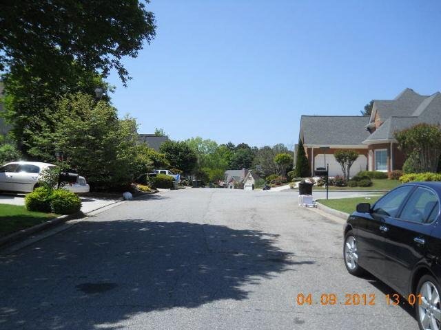 3454 Greystone Cir, Chamblee, GA 30341 photo 11