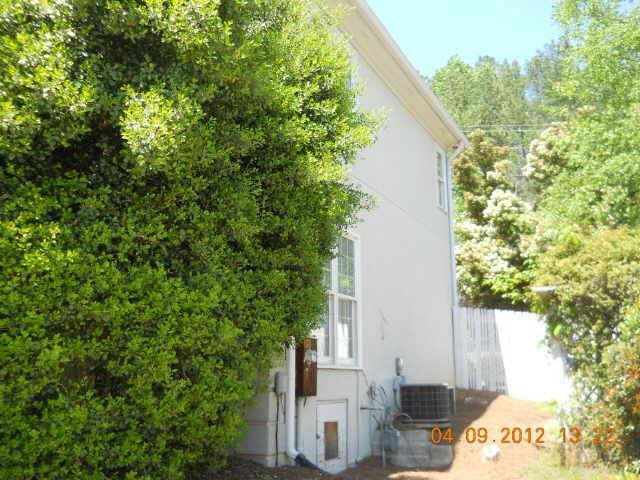3454 Greystone Cir, Chamblee, GA 30341 photo 3