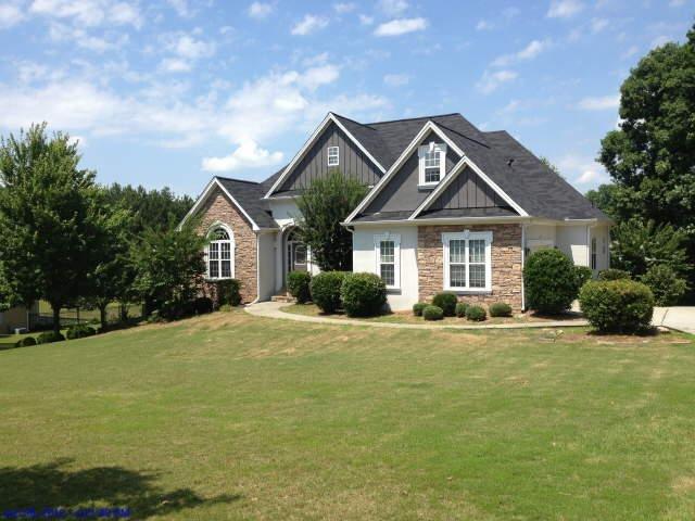 130 Ridge Run, Tyrone, GA 30290