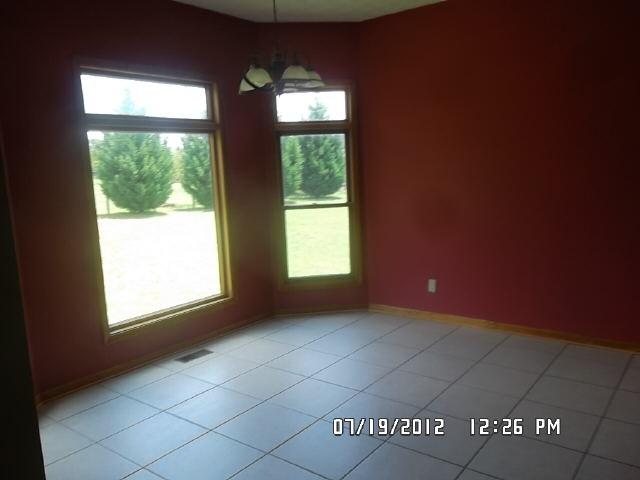 95 Dobbs Rd, Covington, GA 30014 photo 3