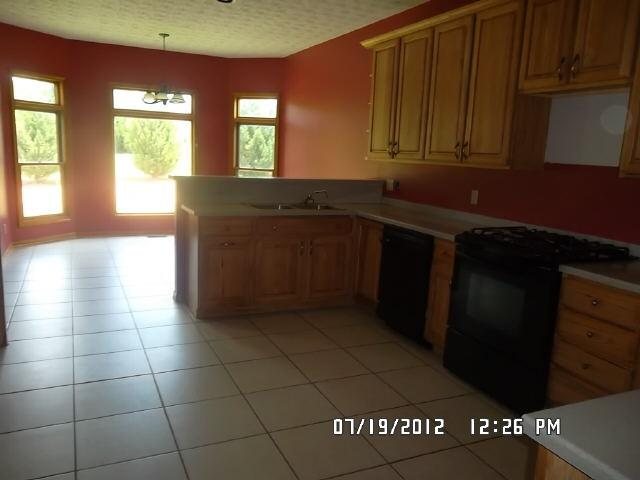 95 Dobbs Rd, Covington, GA 30014 photo 2