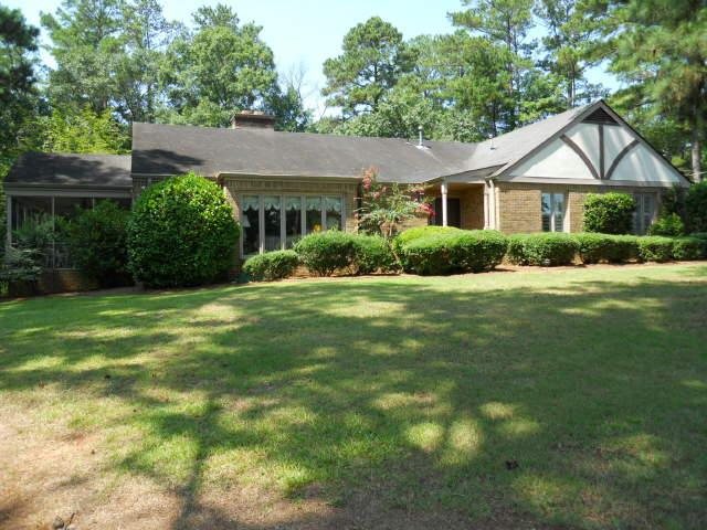 902 S Willowcrest Way, Lagrange, GA 30240 photo 1