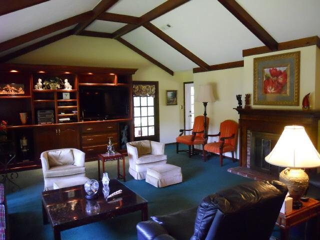 902 S Willowcrest Way, Lagrange, GA 30240 photo 2