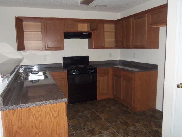 330 Fieldview Ln, Covington, GA 30016 photo 3