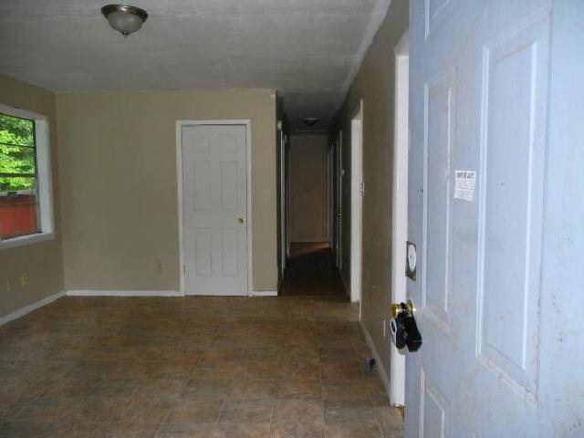 2168 Neal Ave, Morrow, GA 30260 photo 2