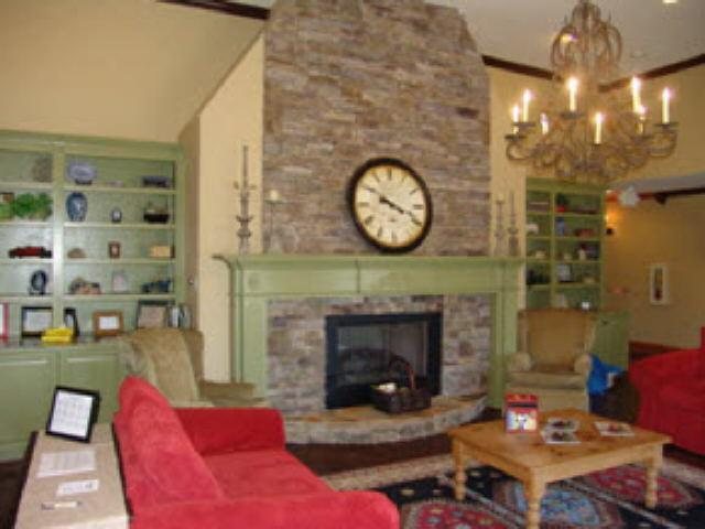 100 Greencastle Rd, Tyrone, GA 30290 photo 3