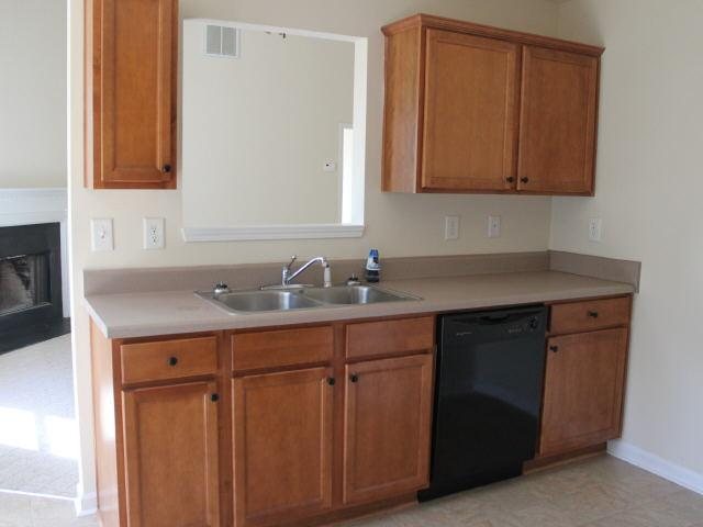 5 Crestview Dr, Carnesville, GA 30521 photo 2