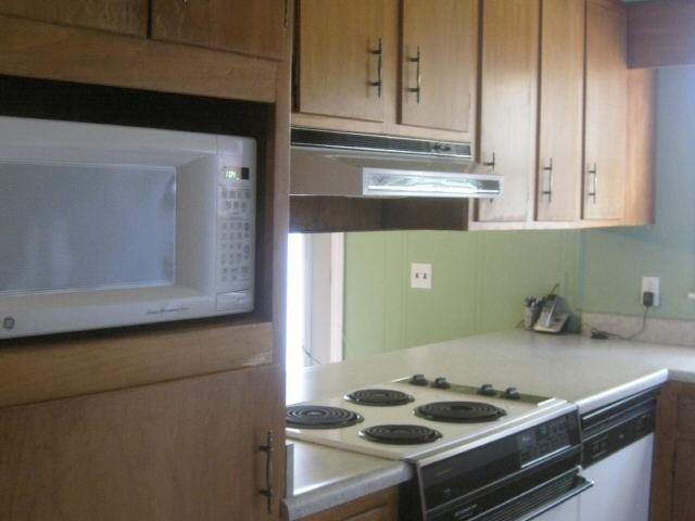 304 E Lane St, Brooklet, GA 30415 photo 4