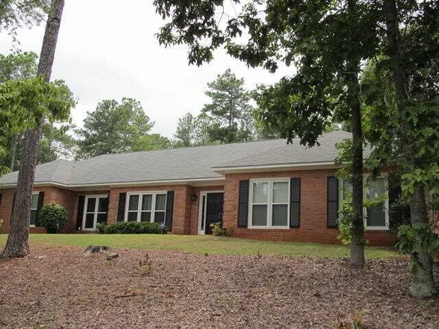 230 Ashford Cir, Lagrange, GA 30240 photo 1