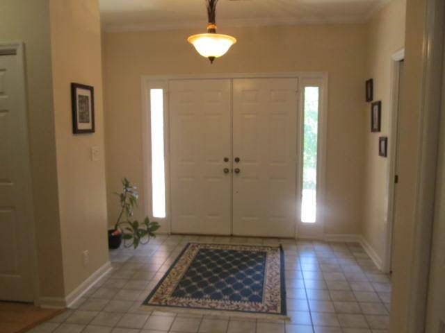 230 Ashford Cir, Lagrange, GA 30240 photo 2
