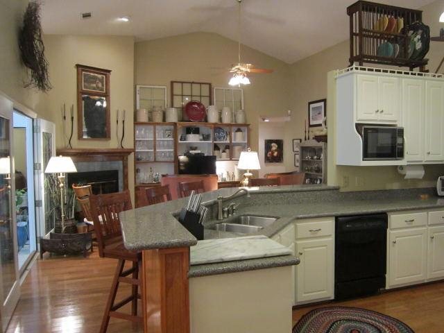 207 Village Dr, Lagrange, GA 30240 photo 7