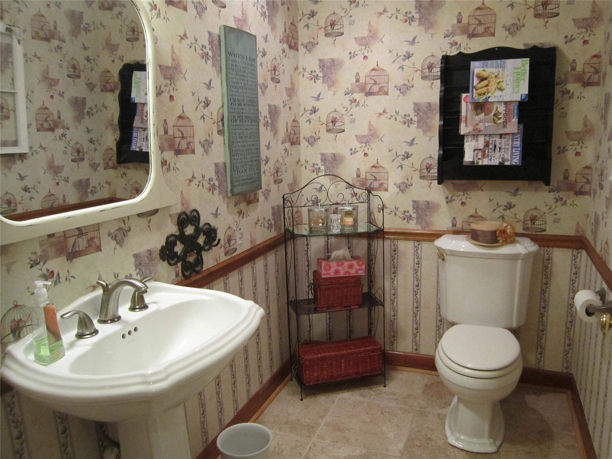 207 Village Dr, Lagrange, GA 30240 photo 16