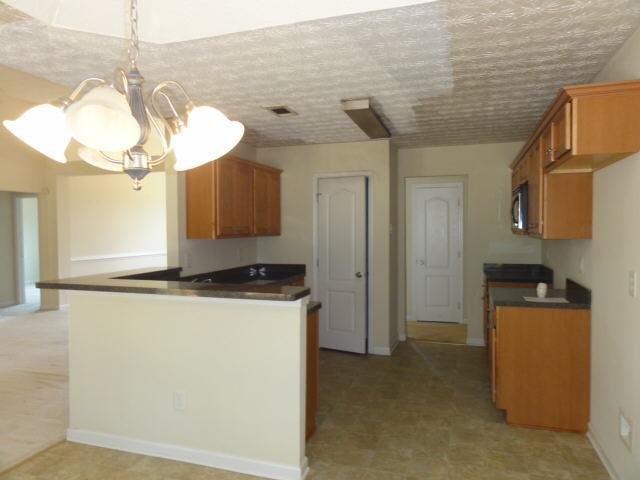 220 Hoglen Dr, Covington, GA 30016 photo 4