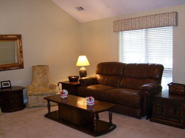103 Englewood Dr, Lagrange, GA 30240 photo 2
