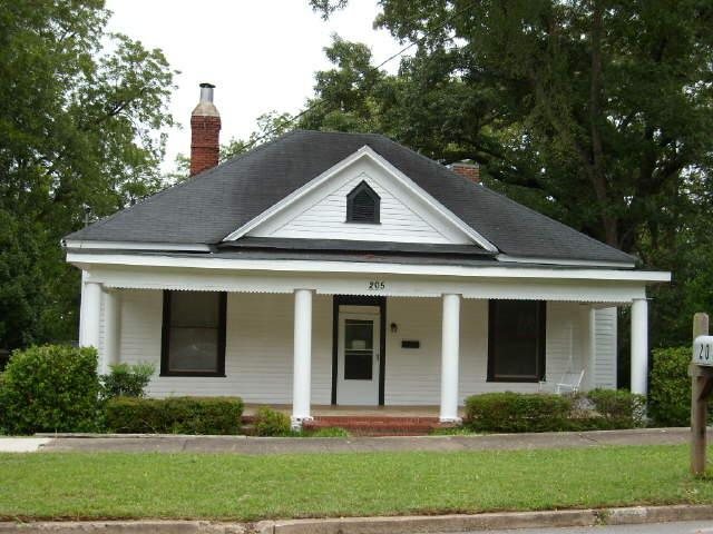 205 Park Ave, Lagrange, GA 30240 photo 1