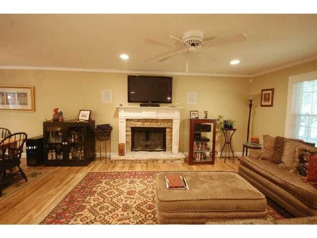 3883 Everett Ct, Duluth, GA 30097 photo 2