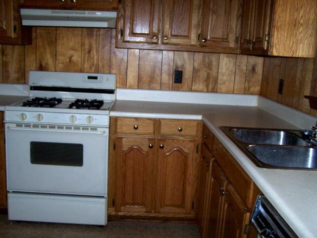 202 Melrose Dr, Lagrange, GA 30240 photo 4