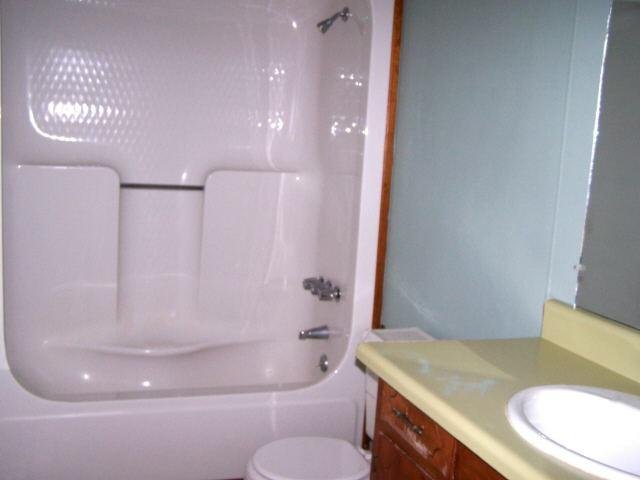 202 Melrose Dr, Lagrange, GA 30240 photo 7