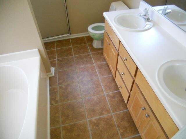 380 Mountainview Dr, Covington, GA 30016 photo 8