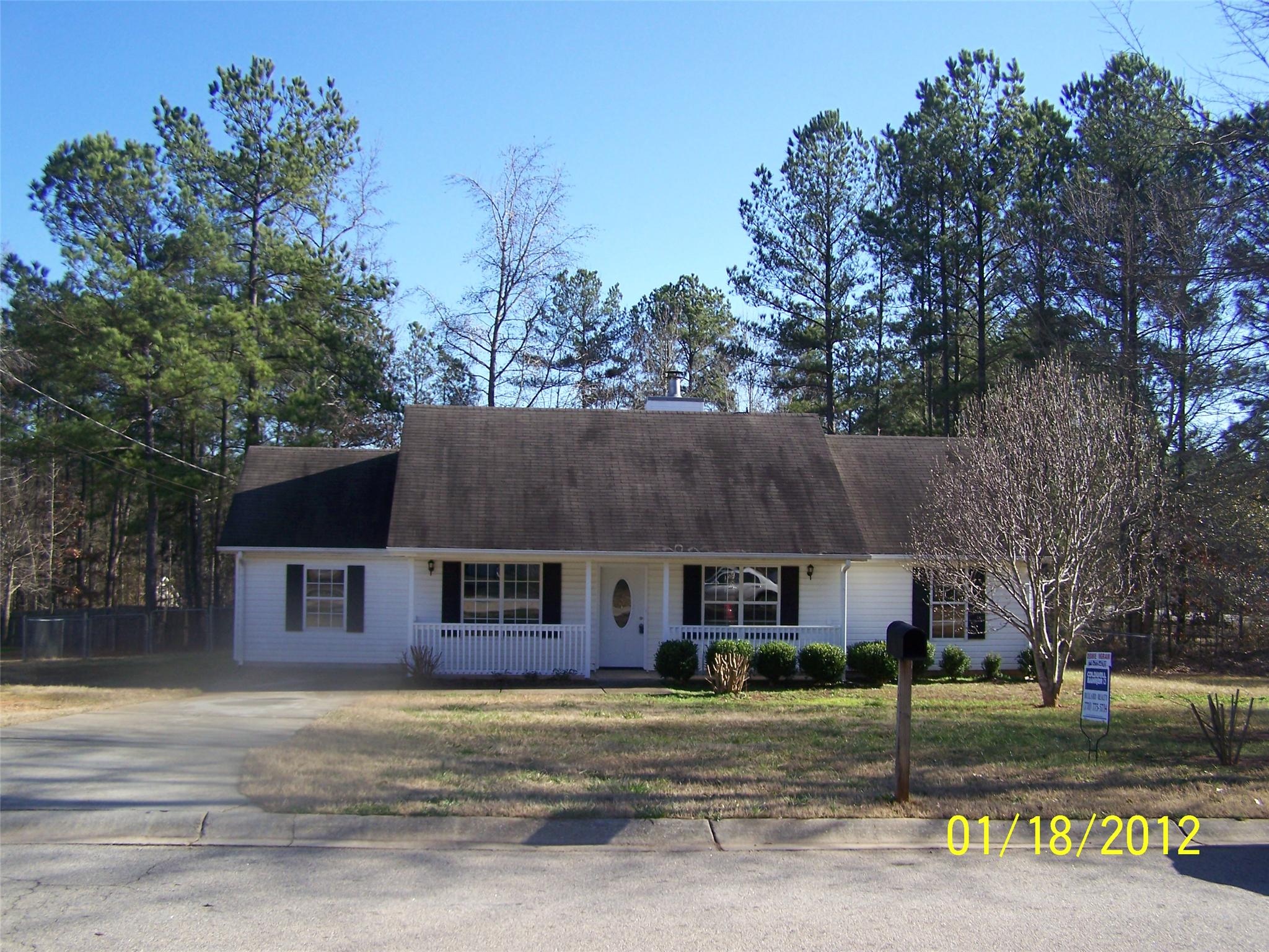 102 Star Lake Dr, Jackson, GA 30233 photo 1