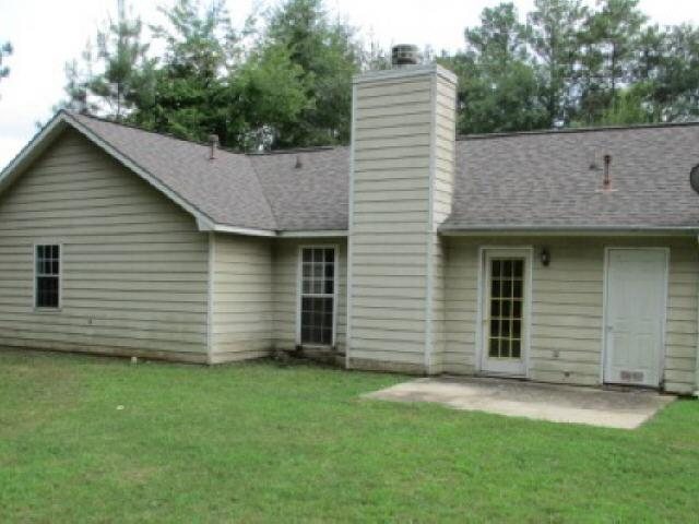 437 Brookstone Dr, Lagrange, GA 30241 photo 3