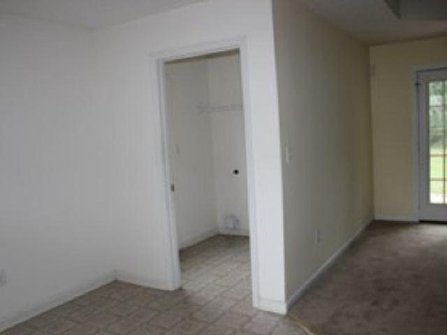 437 Brookstone Dr, Lagrange, GA 30241 photo 8