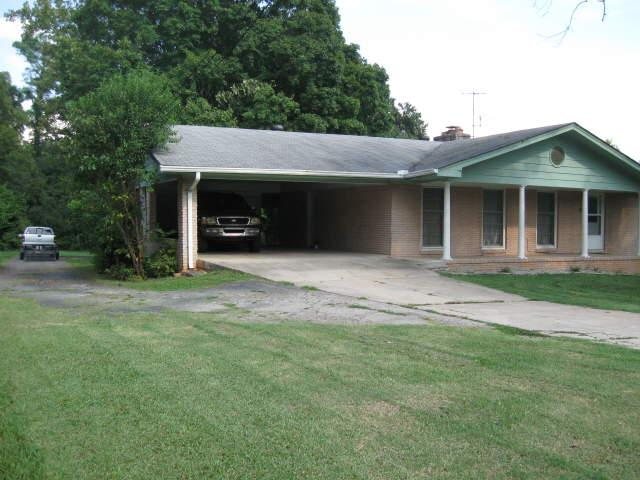 6150 Phillips Dr, Morrow, GA 30260 photo 2