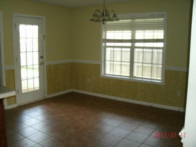 133 Millbrook Dr, Warner Robins, GA 31088 photo 4