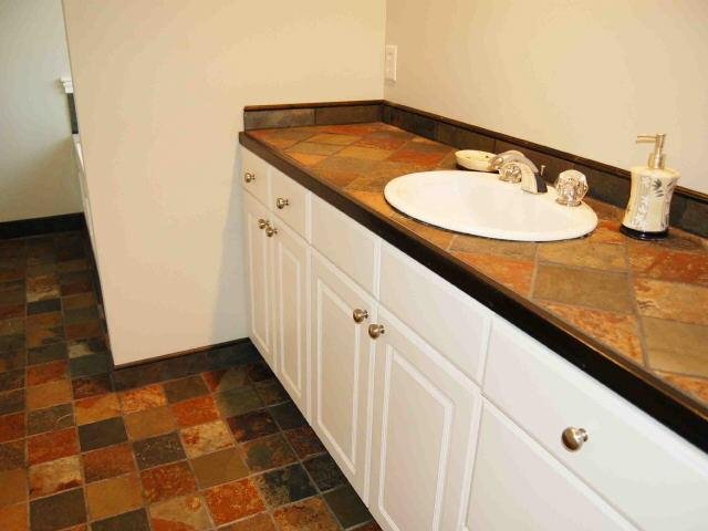 243 E Wright St, Winder, GA 30680 photo 7