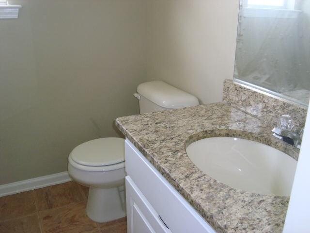 212 River View Ct, Hampton, GA 30228 photo 8