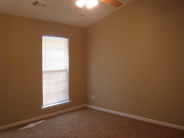 212 River View Ct, Hampton, GA 30228 photo 3